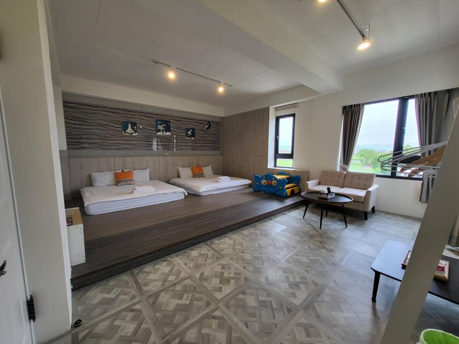 Namek Guesthouse Luodong Exterior photo
